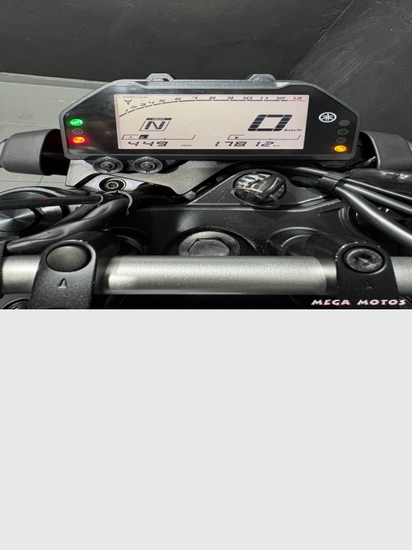 Foto Miniatura Yamaha MT 03 ABS 2023