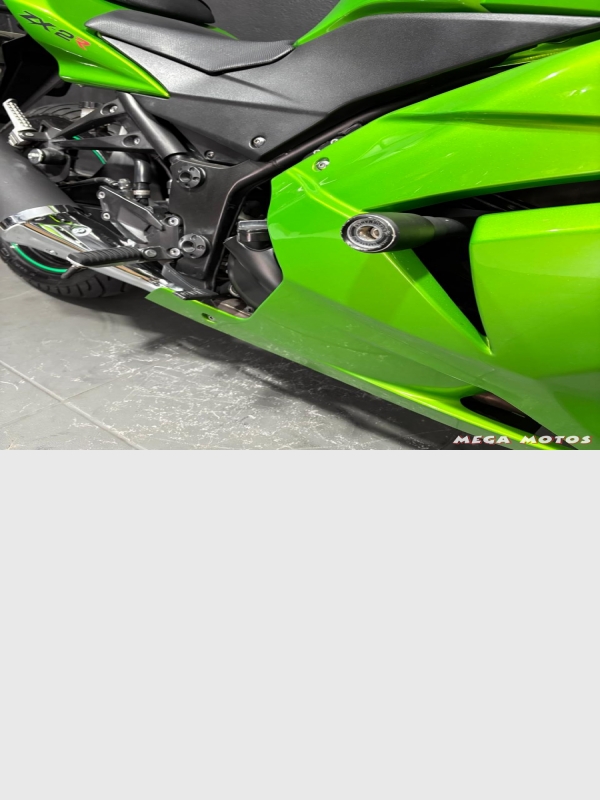 Foto Miniatura Kawasaki NINJA 250 R 2012