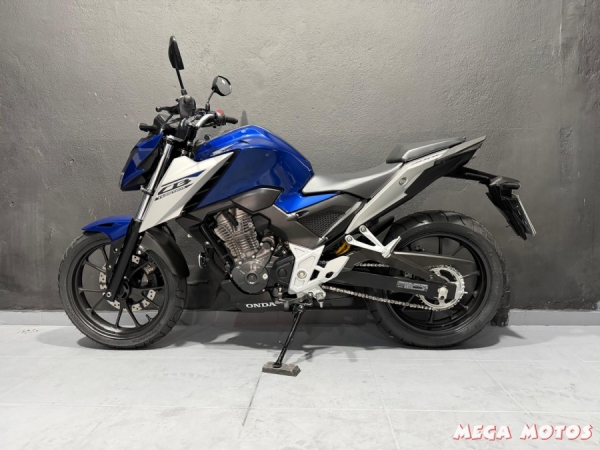 Foto Miniatura Honda CB 300 F TWISTER ABS 2026