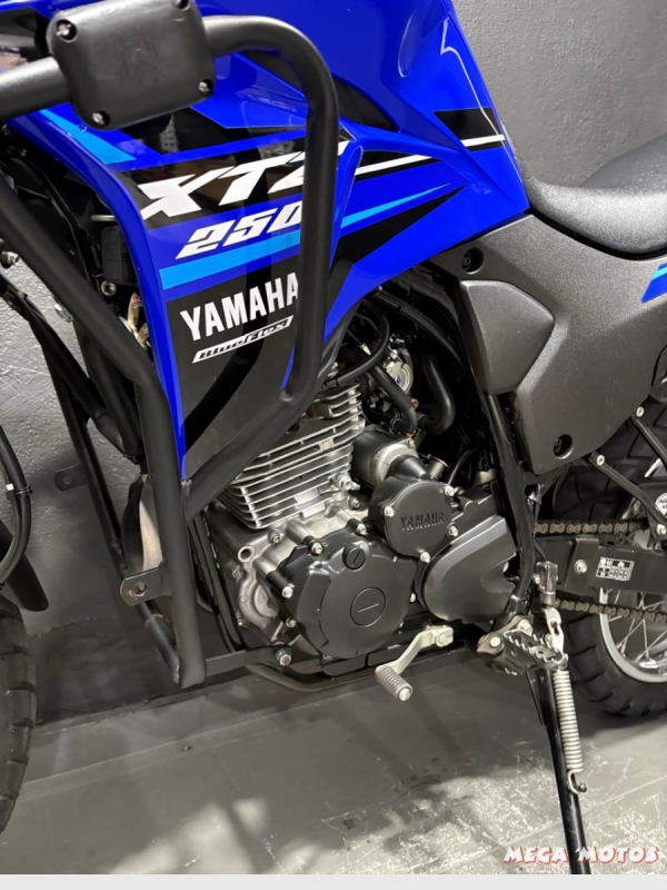 Foto Miniatura Yamaha LANDER 250 ABS 2024