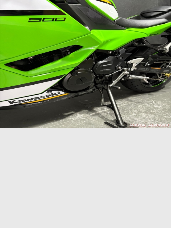 Foto Miniatura Kawasaki NINJA 500 SE ABS 2025