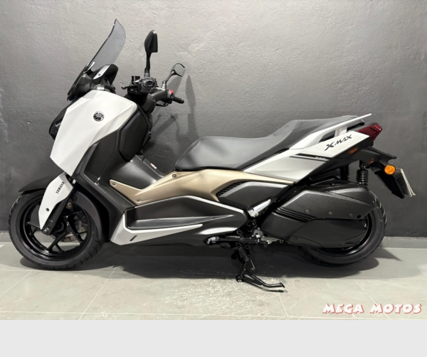 Foto Miniatura Yamaha XMAX 250 ABS CONNECTED 2025