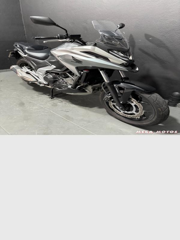 Foto Miniatura Honda NC 750 X ABS 2024