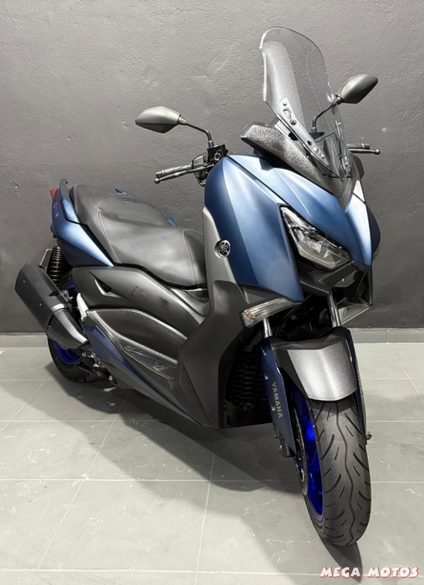 Foto Miniatura Yamaha XMAX 250 ABS 2024