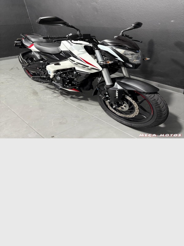 Foto Miniatura BAJAJ DOMINAR D 200 ABS 2024