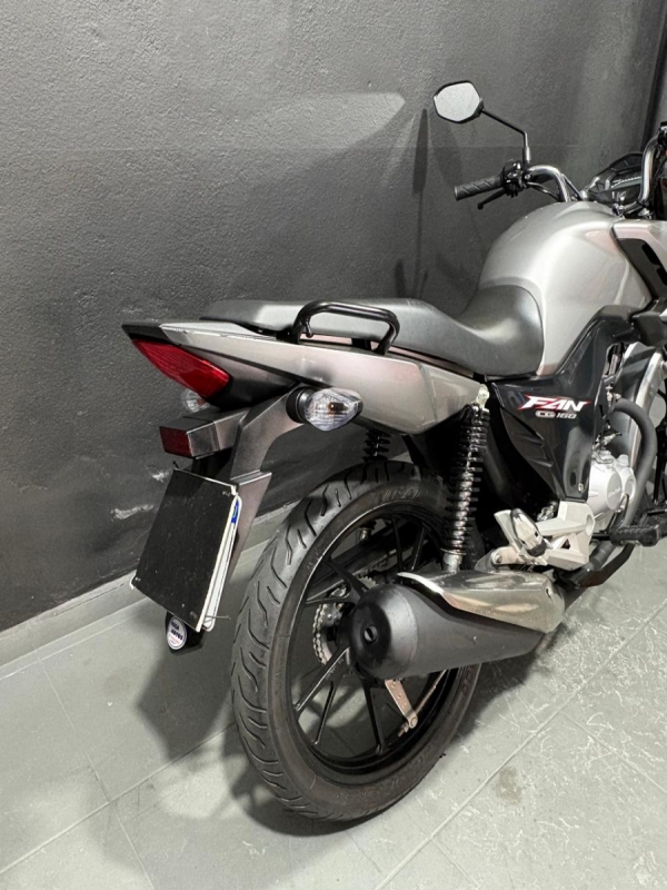 Foto Miniatura Honda CG 160 FAN CBS 2023