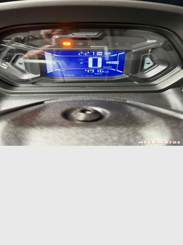 Foto Miniatura Yamaha NMAX 160 CONNECTED ABS 2025