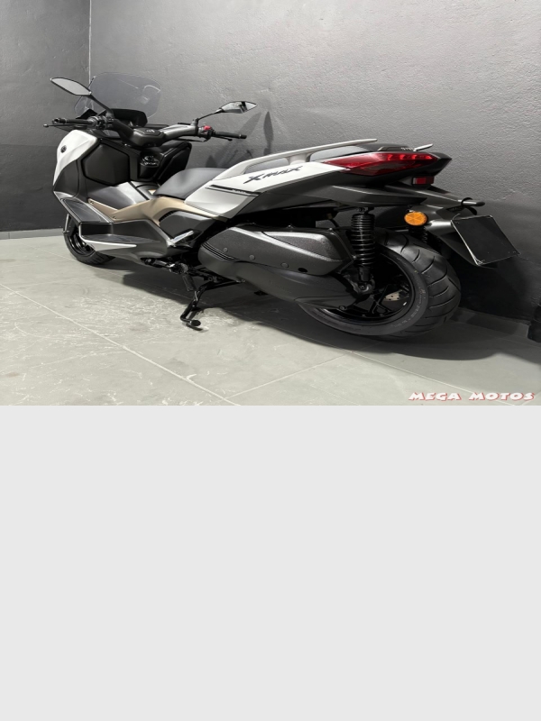 Foto Miniatura Yamaha XMAX 250 ABS CONNECTED 2025
