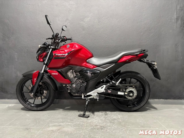 Foto Miniatura Yamaha FZ 15 FAZER 150 ABS 2024