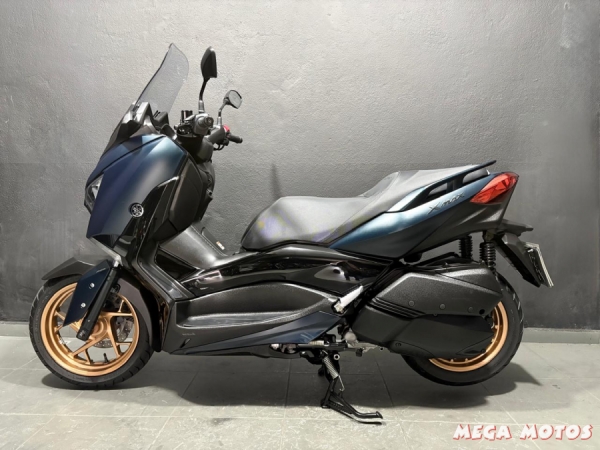 Foto Miniatura Yamaha XMAX 250 ABS 2024