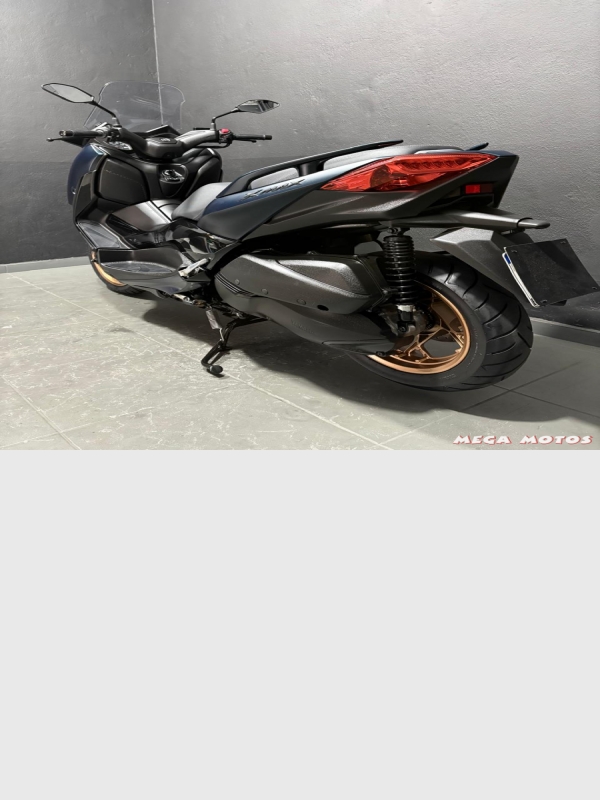 Foto Miniatura Yamaha XMAX 250 ABS 2024