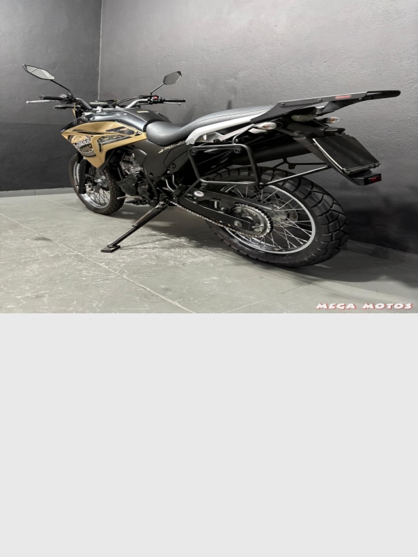 Foto Miniatura Yamaha LANDER 250 ABS 2021