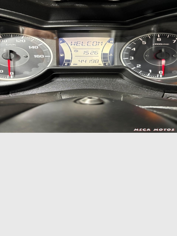 Foto Miniatura Yamaha XMAX 250 ABS 2021