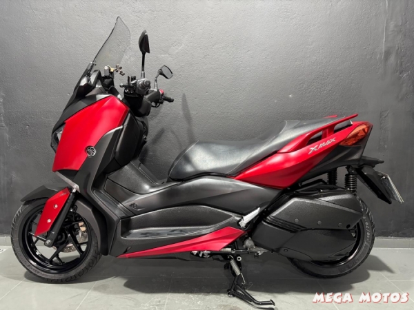 Foto Miniatura Yamaha XMAX 250 ABS 2021