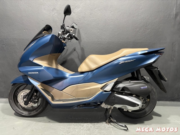 Foto Miniatura Honda PCX 160 DLX ABS 2024