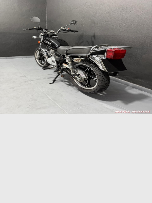 Foto Miniatura Suzuki INTRUDER 125 2011