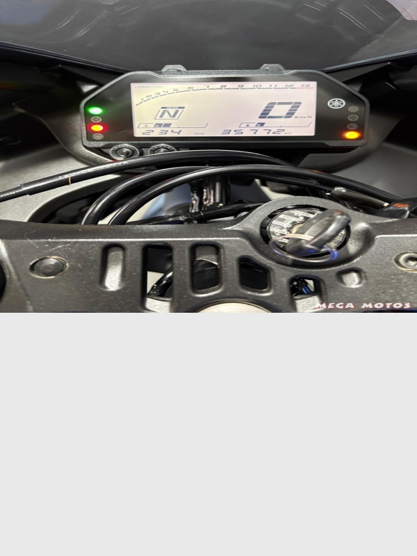 Foto Miniatura Yamaha R3 ABS 2023