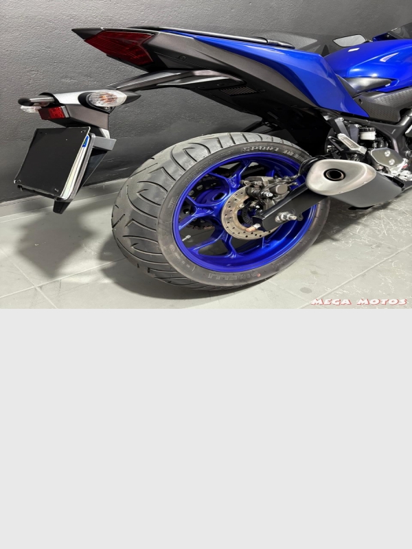 Foto Miniatura Yamaha R3 ABS 2023