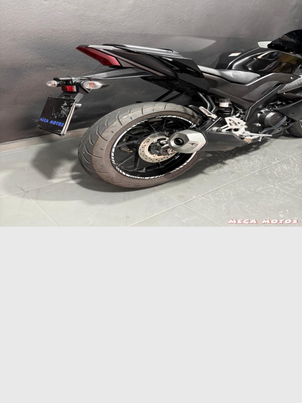 Foto Miniatura Yamaha YZF-R15 ABS 2025