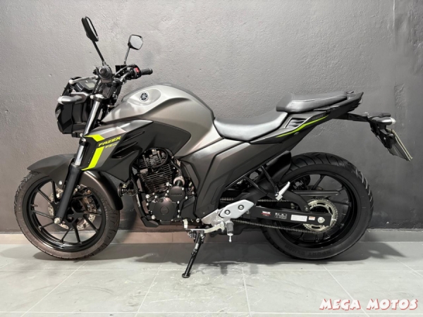 Foto Miniatura Yamaha FAZER 250 FZ 25 ABS 2024