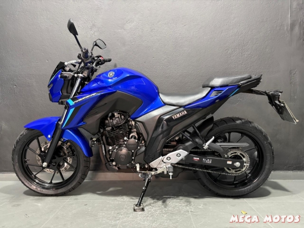 Foto Miniatura Yamaha FZ 25 FAZER 250 ABS CONNECTED 2025