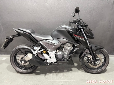 Honda CB 300 F TWISTER CBS 2025