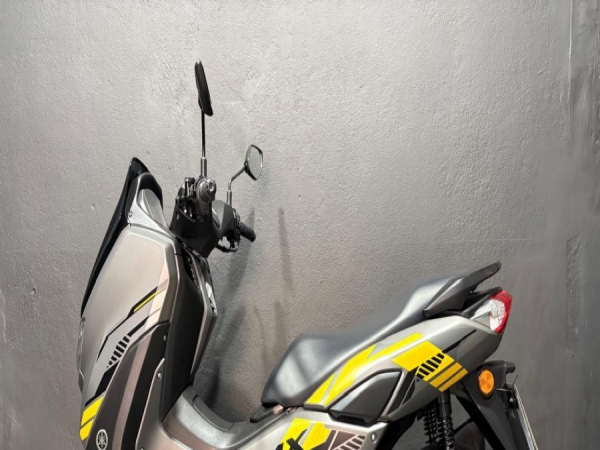Foto Miniatura Yamaha NMAX 160 SE ABS 2023