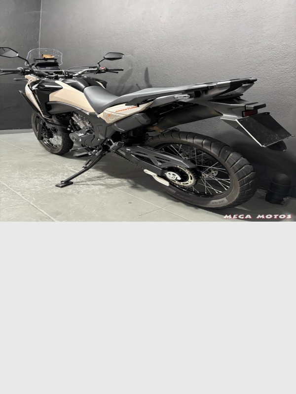 Foto Miniatura Honda SAHARA 300 ADV ABS 2026