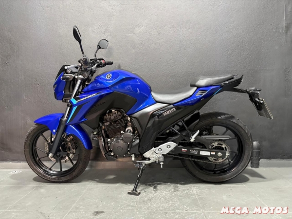 Foto Miniatura Yamaha FZ 25 FAZER 250 ABS CONNECTED 2025