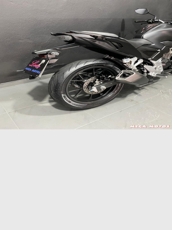 Foto Miniatura Honda CB 300 F CBS 2024