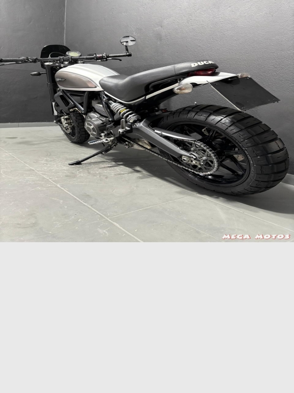 Foto Miniatura DUCATI SCRAMBLER 800 ICON 2018