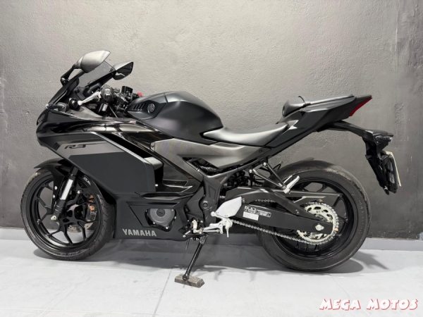 Foto Miniatura Yamaha YZF-R3 ABS 2026