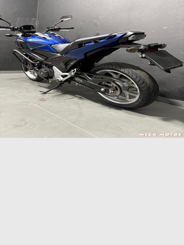 Foto Miniatura Honda NC 750 X ABS 2020