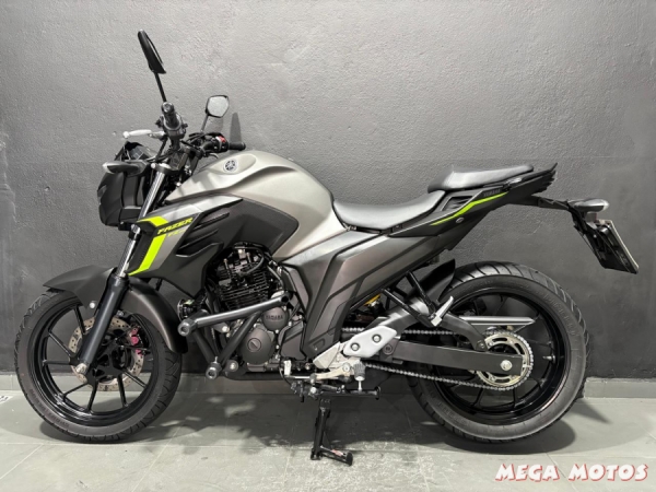 Foto Miniatura Yamaha FZ 25 FAZER 250 ABS 2024