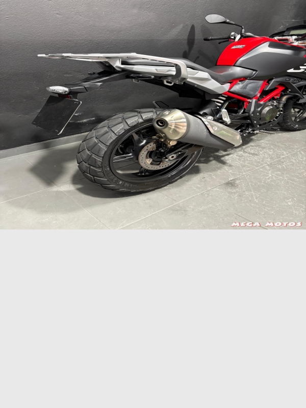 Foto Miniatura BMW G 310 GS ABS 2024