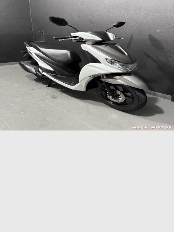Foto Miniatura Yamaha FLUO 125 ABS 2024