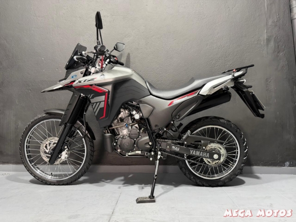 Foto Miniatura Yamaha XTZ 250 LANDER ABS CONNECTED 2025