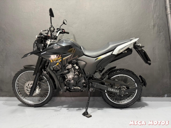 Foto Miniatura Yamaha XTZ 250 LANDER ABS 2020