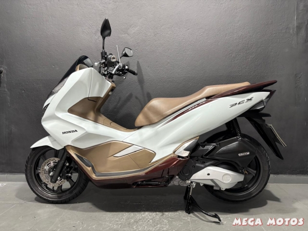 Foto Miniatura Honda PCX 150 DLX ABS 2021