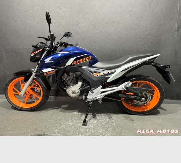Foto Miniatura Honda CB 250 TWISTER ABS EDIÇÃO LIMITADA 2020