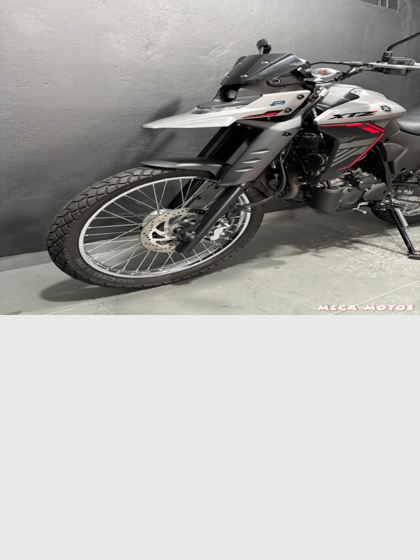 Foto Miniatura Yamaha LANDER 250 ABS CONNECTED 2025