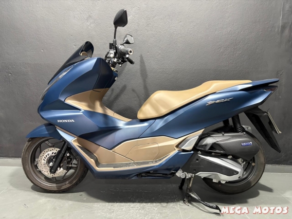 Foto Miniatura Honda PCX 160 DLX ABS 2024